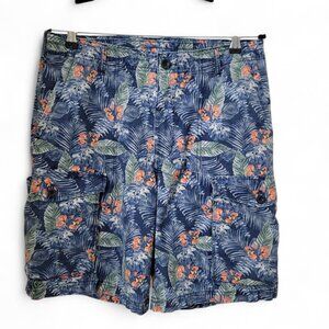 IZOD Size 32 Waist Blue with Tropical Pattern Cargo Shorts, Gently Used Cond.